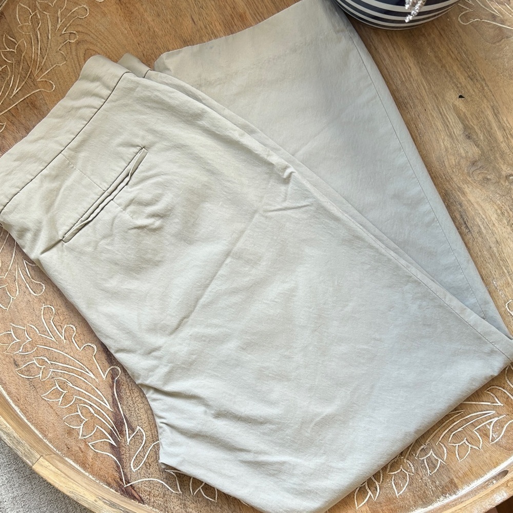 Banana Republic stretch capri pants size 12 cotton blend preloved women’s pants - Picture 5 of 5
